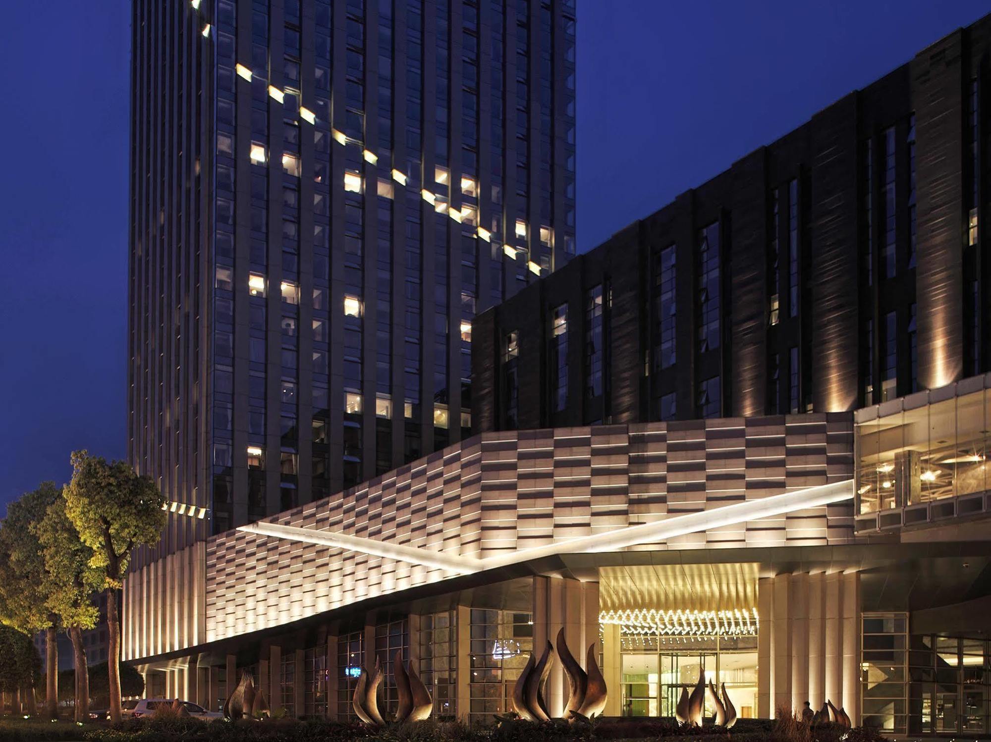 Chongqing The Lotus Hotel Экстерьер фото