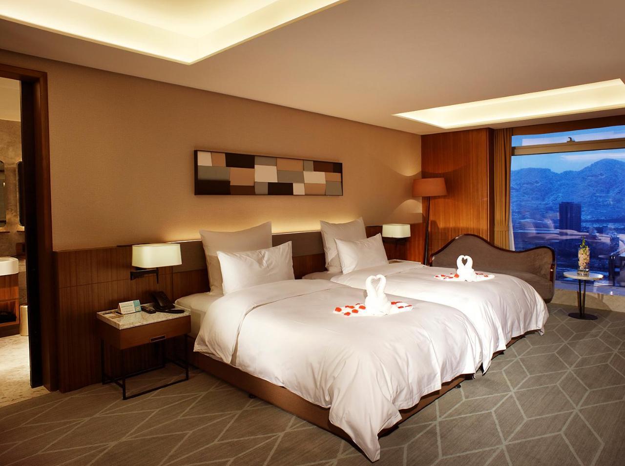 Chongqing The Lotus Hotel Экстерьер фото