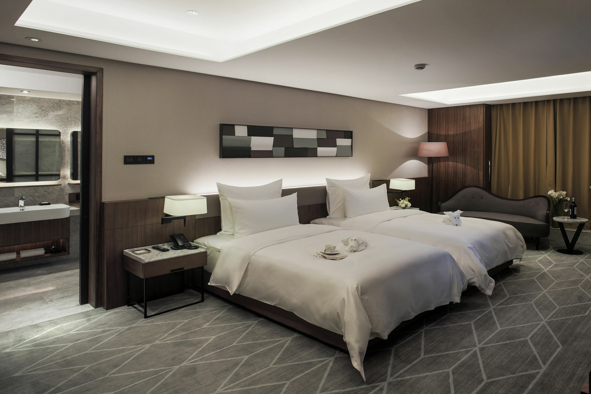 Chongqing The Lotus Hotel Экстерьер фото
