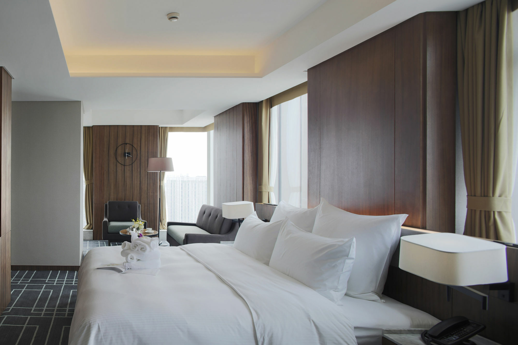 Chongqing The Lotus Hotel Экстерьер фото